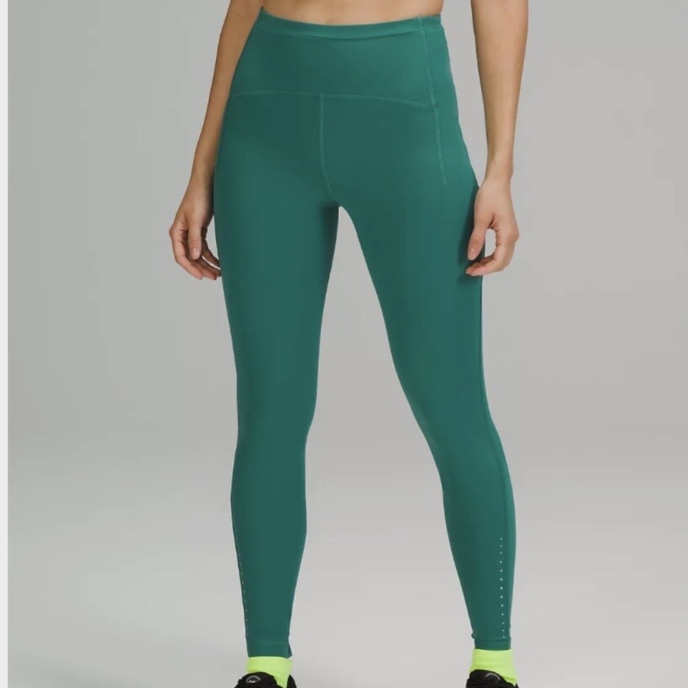 Lululemon Swift Speed High-Rise Tight Size 6